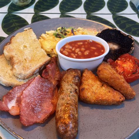 Truly Scrumptious Delights - We love birthdays ~ We have Party Bags to