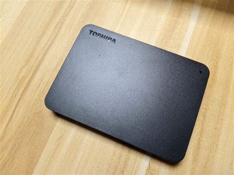 Toshiba 東芝 2TB 2.5吋外接硬碟 DTB420, 電腦及科技產品, 電腦周邊產品, 硬碟及儲存裝置在旋轉拍賣