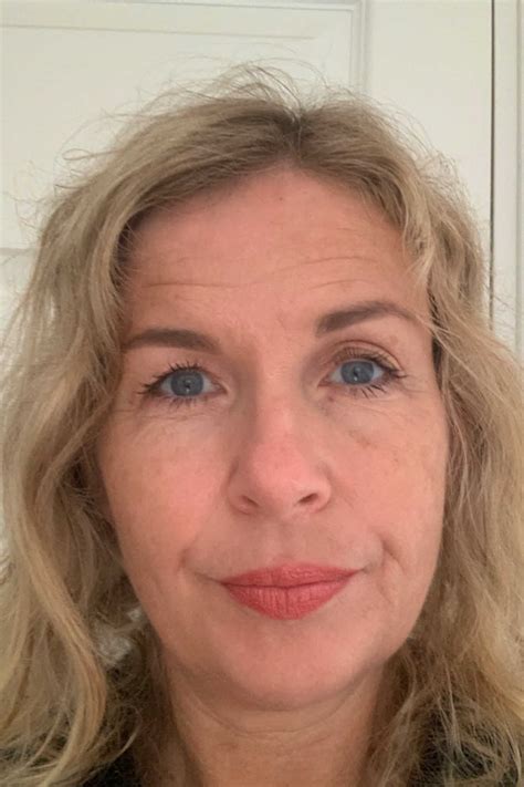 Profile and biographical information for Linda Kloster 3