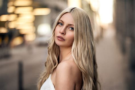 Красивая блондинка (Большая подборка фото) - treepics.ru