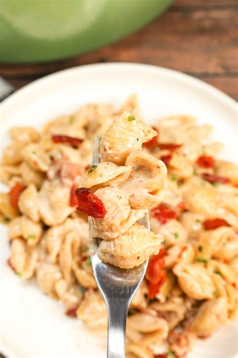 Bacon Pasta - THIS IS NOT DIET FOOD