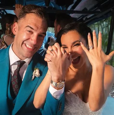 Lewis Howes Wife, Age, Height, Weight, Net Worth, Career, And More