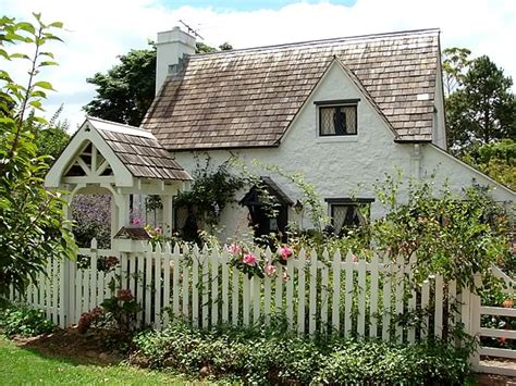 Pretty Cottages... - All things nice...