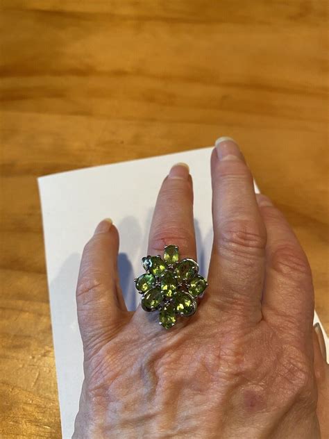 Sterling Silver Peridot Cluster Ring - Gem