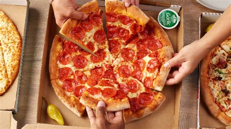 papa johns pizza pepperoni
