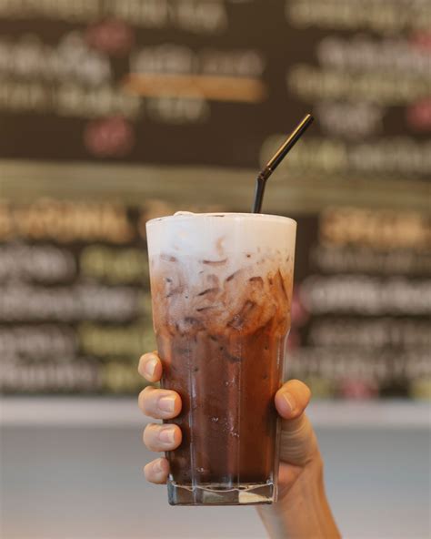 How Much Caffeine Is in International Delight Iced Coffee