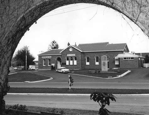 thjpg cranbourne star news