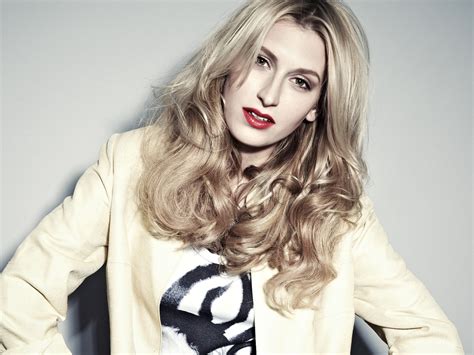 Zuzana A - QUEST Artists & Models