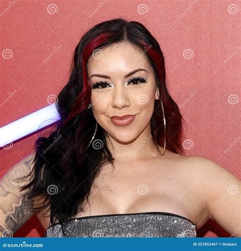 Salice Rose OnlyFans: 5 Signs It's A PR Ploy…and 5 Signs It's Totally Legit Image 6