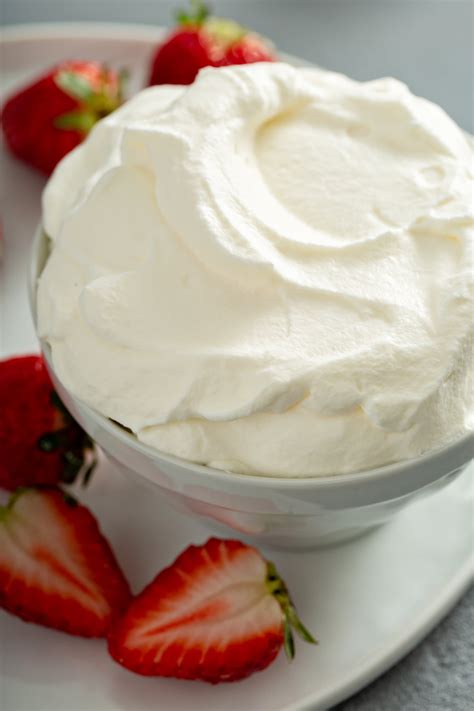 Homemade Whipped Cream Recipe (Quick & Easy!) - Oh Sweet Basil
