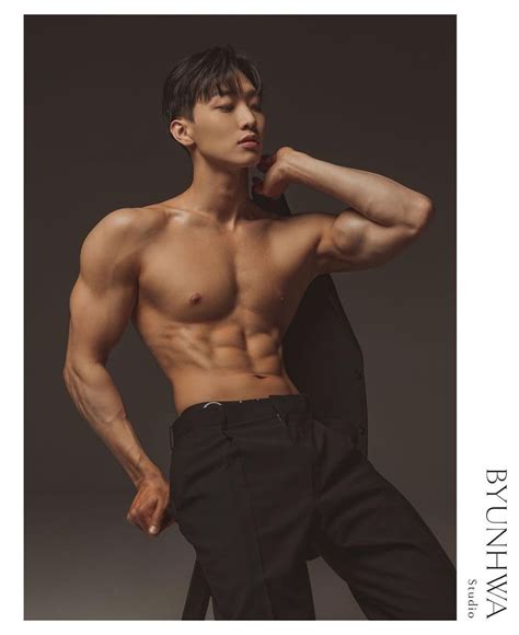 rising star lee  heon meet  actor  plays kittys