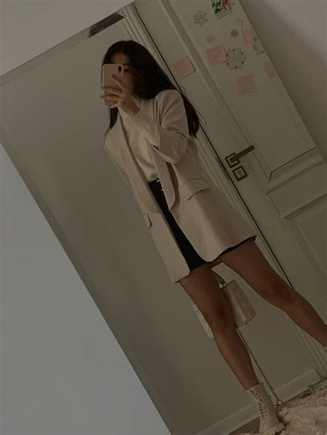 Pin von love is... auf 🧷не ну а чё эстетичная одежда🧷 | Outfit ideen ...