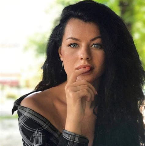 Екатерина Олейникова