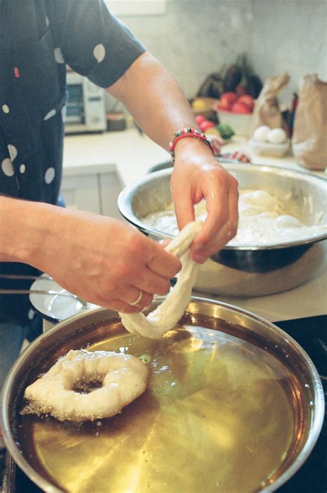 sfenj : Moroccan doughnuts | A family tradition — Middle Eastern Pantry