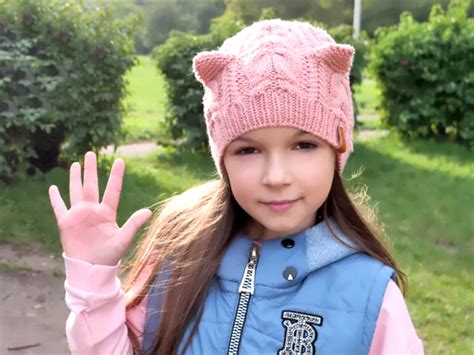 В ГОСТЯХ У НИНЫ: Шапочка с ушками "Kitty Cat"