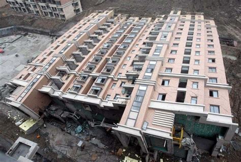 Building collapse in Shanghai | ArchDaily