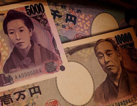 Yen set for strongest week in 3 months as carry trades unwind ...