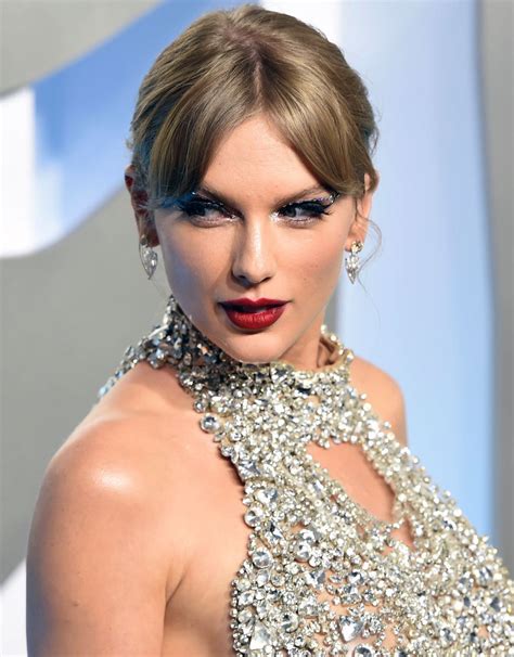 Taylor Swift Nude LEAKED Pics & Sex Tape Porn Video - Scandal Planet