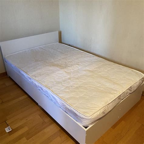 Кровать – купить в Казани, цена 5 000 руб., дата размещения: 28.09.2023 ...