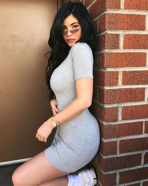 Kylie Jenner Is Most Valuable Instagram Celeb with Posts Worth $1