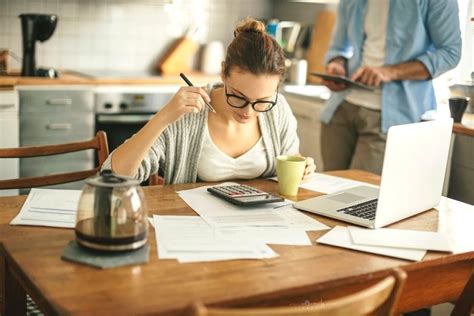 tips    properly handle  finances