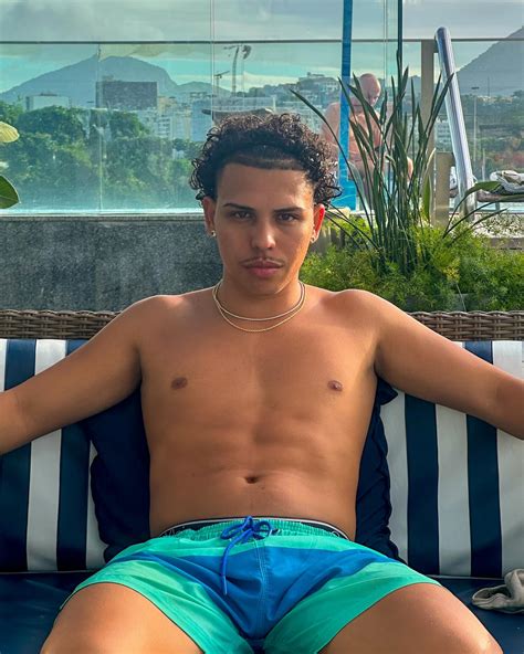 Biagio Lazaric's Instagram: The Shocking Truth About His Relationship Status Image 17