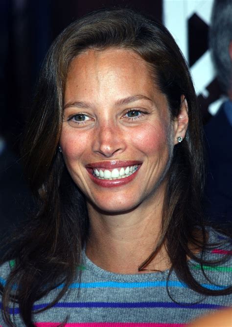 Christy Turlington ist mit 54 schöner denn je | Vogue Germany