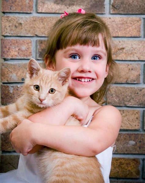 Однажды папа вернулся домой с 4-летней дочкой бывшей подруги. Нам ...