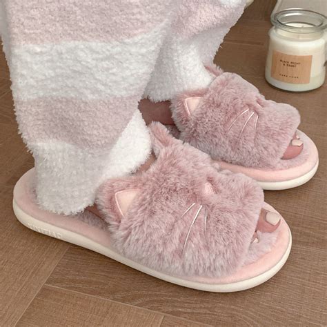 Kitten Ears Slippers – Creme Cloud