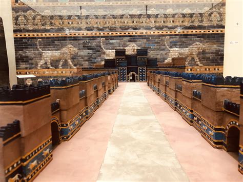 Berlin – Nav•Nosh•Nip