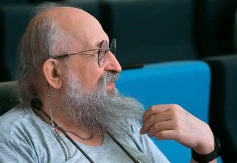 Депутат Вассерман предложил обязать россиян сообщать ФНС о хранении ...