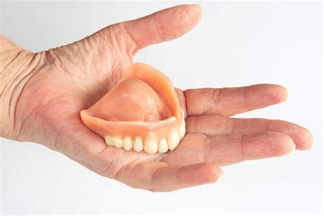 When Should You Replace Your Dentures?