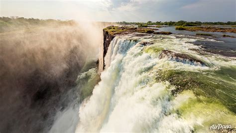 victoria falls  biggest waterfall  africa
