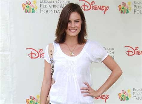 Chelsea Hobbs fotka