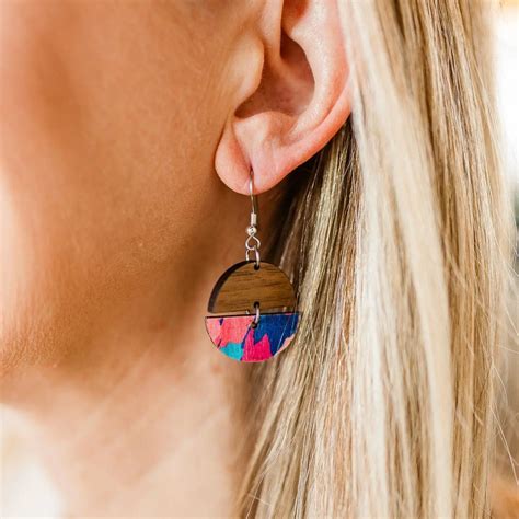 Elise- Summer Sunset - Creek + Elm