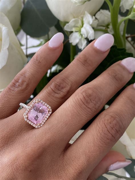 Emerald Cut Morganite Ring | Bling Advisor Product