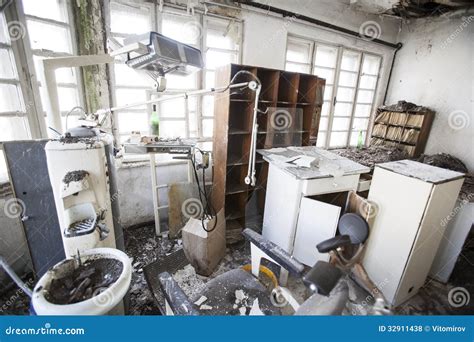 Старый офис дантиста стоковое фото. изображение насчитывающей ...