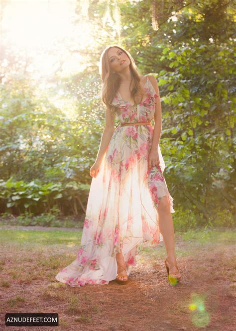 CYNTHIA MENDEZ Feet - AZNudeFeet