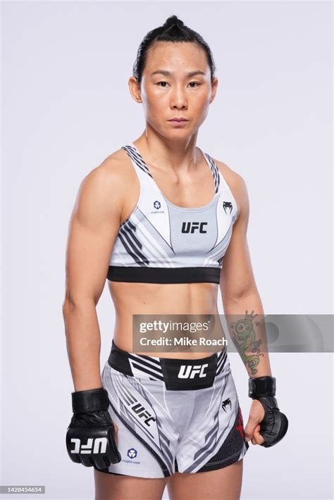 yan xiaonan poses   portrait   ufc photo session  news