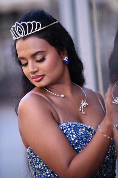 buddini dinithi weerasinghe choice model management uk