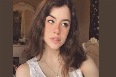 7 Hannah Owo Without Makeup Pictures Where She Flaunts Her Skin