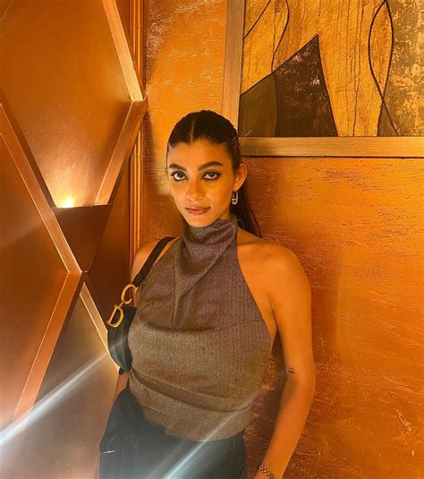 Natalia Calling (@natalia.calling) • Instagram photos and videos