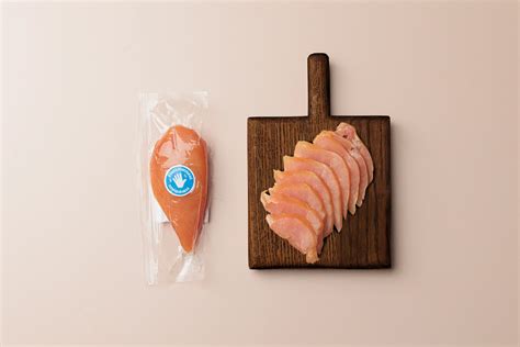 Карпаччо из курицы сырокопченое, 100 г с бесплатной доставкой на дом из ...