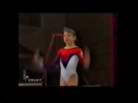 Ekaterina LOBAZNYUK floor - 1999 Russian Cup EF - YouTube