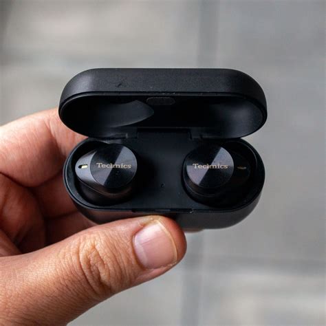Review: Technics' AZ80 are my favourite all-rounder earbuds