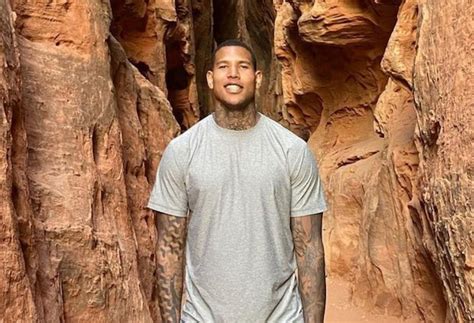 darren waller married wife parents family net worth