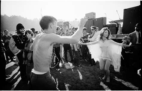 23 Of The Most Iconic Pictures From Music History