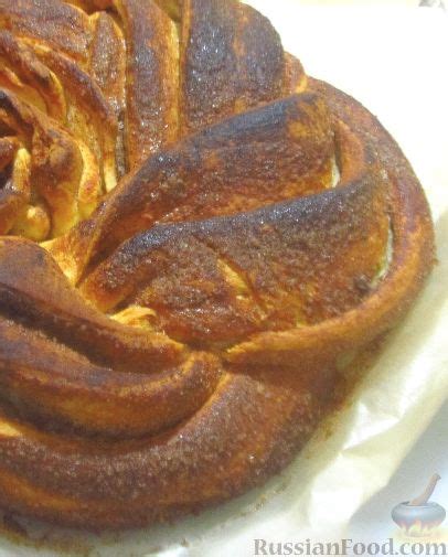 Рецепт: Коричный крендель с хрустящей сливочной корочкой на RussianFood.com