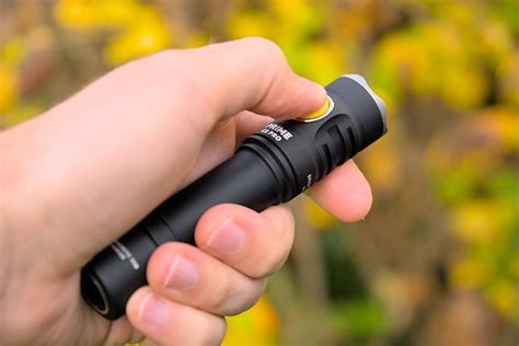 [Review] Armytek Prime C2 Pro - 18650 Flashlights - BudgetLightForum.com