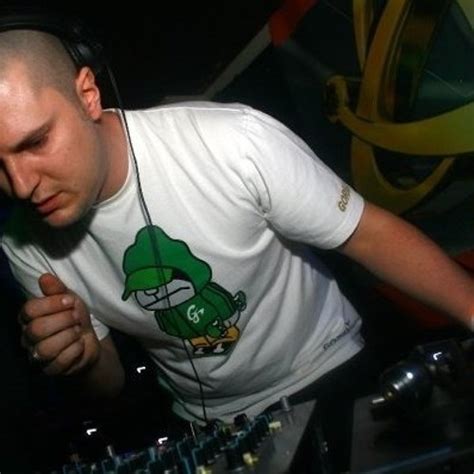 stream tones  listen  songs albums playlists